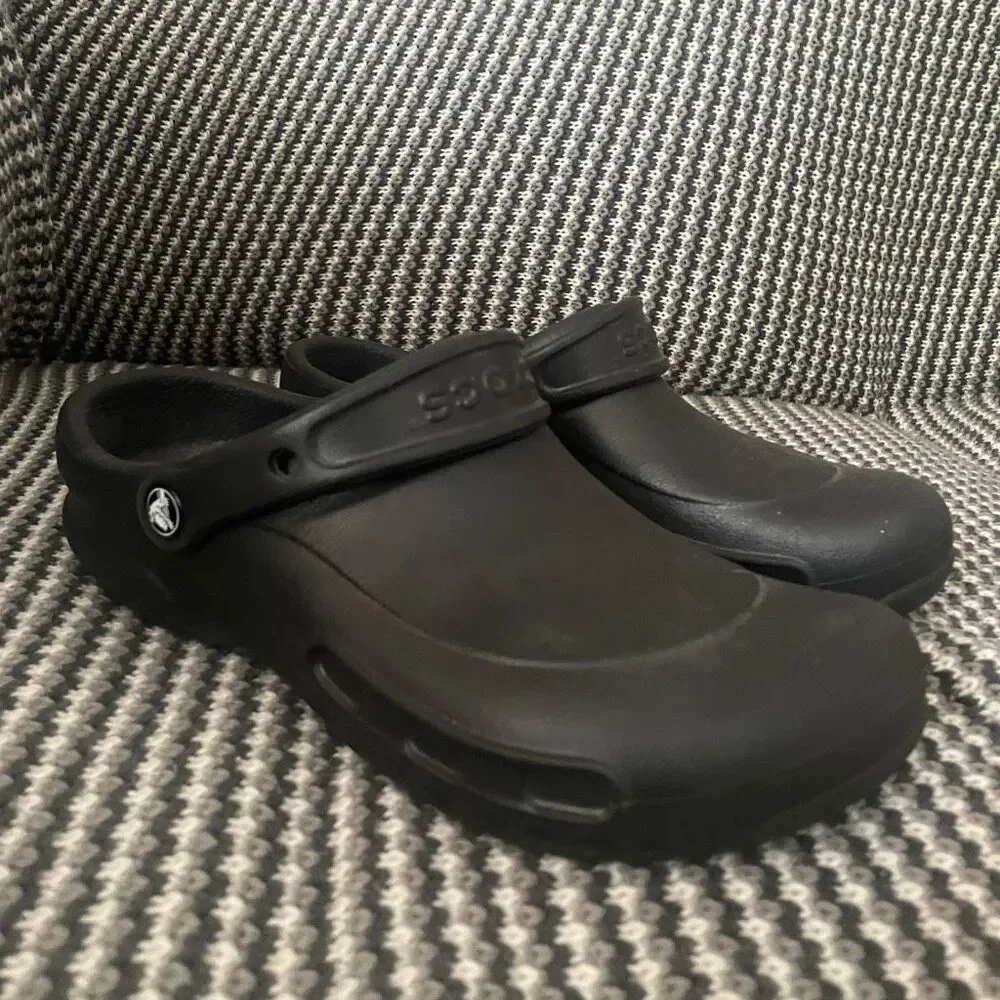 Crocs Bistro black Clogs Slip Resistant men’s shoe size 9/women’s 11 10075